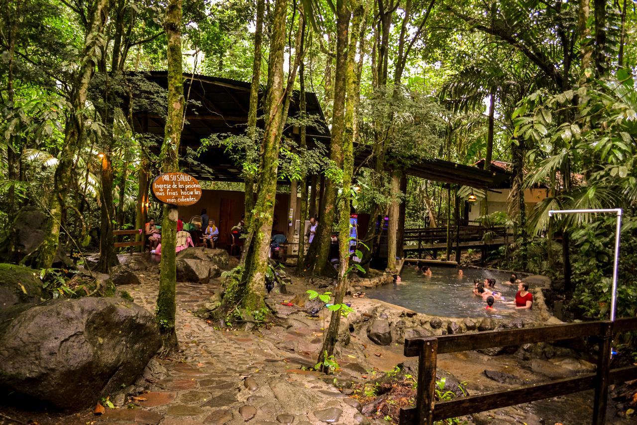 ホテル Termales Del Bosque & Hot Springs La Marina エクステリア 写真
